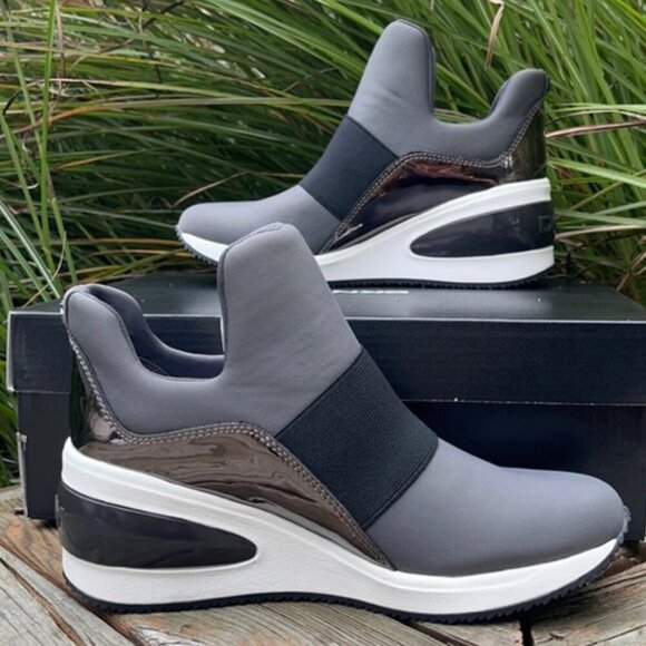 Dkny Borg Stretch Wedge Low-Top Sneakers - Picture 1 of 7
